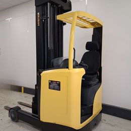 Hyster R1.4 °°° Chariot à mât rétractable