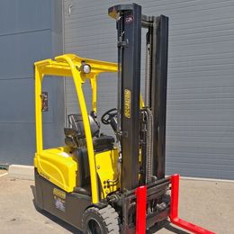 Hyster Chariot frontal J1.6XNT SWB Hyster J1.6XNT SWB °°° Chariot 3 roues électrique