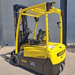 Hyster J1.6XNT LWB °°° Chariot 3 roues électrique